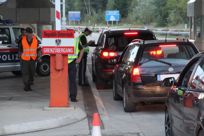 Austria extends border controls once again