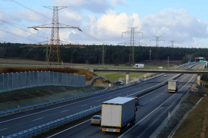 Czechia to impose massive truck toll hikes in 2026. First-class roads hit hardest