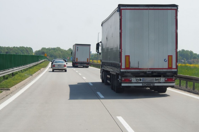 Poland raises truck tolls twice in two months in early 2026