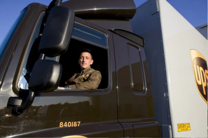 AI-driven restructuring: UPS plans 30,000 job cuts; Amazon completes largest layoffs in its history