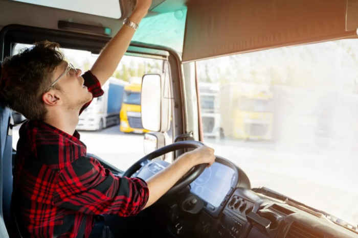 Gov figures expose UK HGV reality: less freight, empty miles and missing drivers