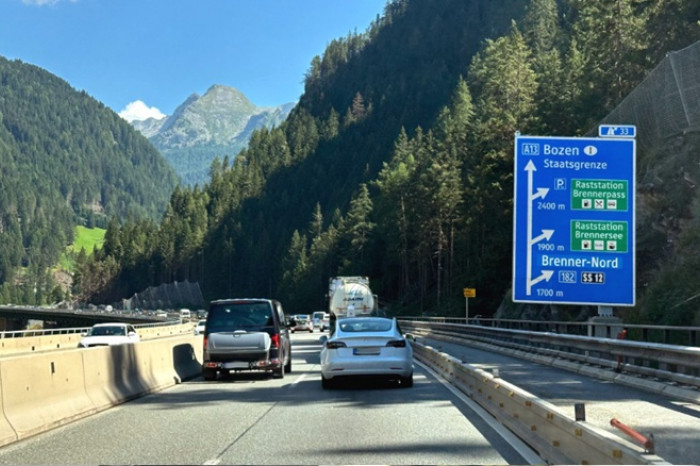 Tyrol signals it will retain Brenner lorry restrictions despite EU legal concerns
